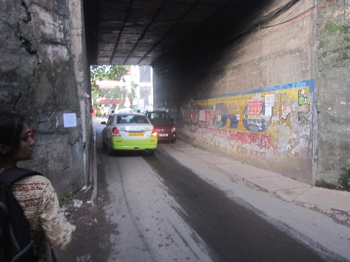 Figure 11: Narrow underpass ((c) Roman Ville-Glasauer)